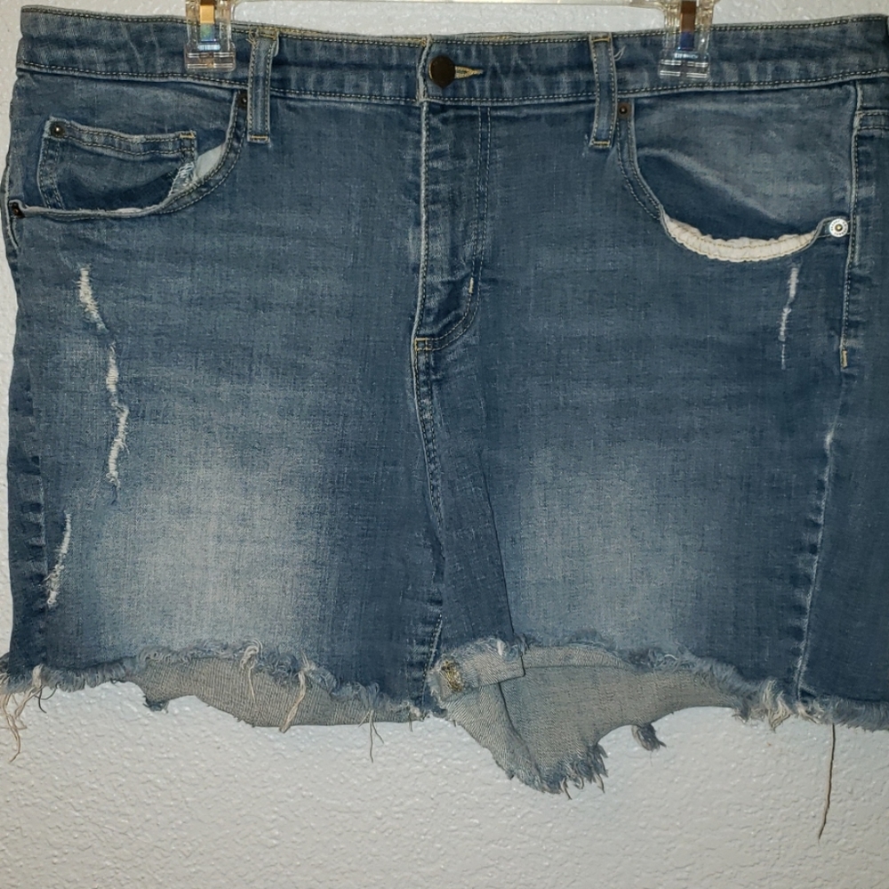 ⭐SALE⭐ Midrise Boyfriend Shorts